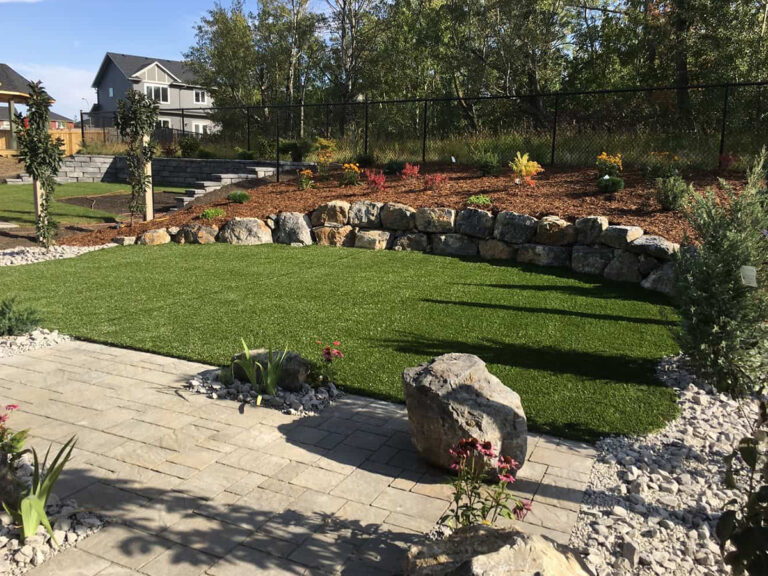 synthetic lawn and artificial turf services