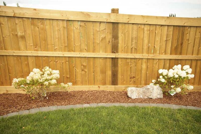 fencing edmonton