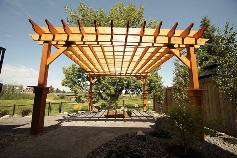 Edmonton Slanted Outdoor Pergola
