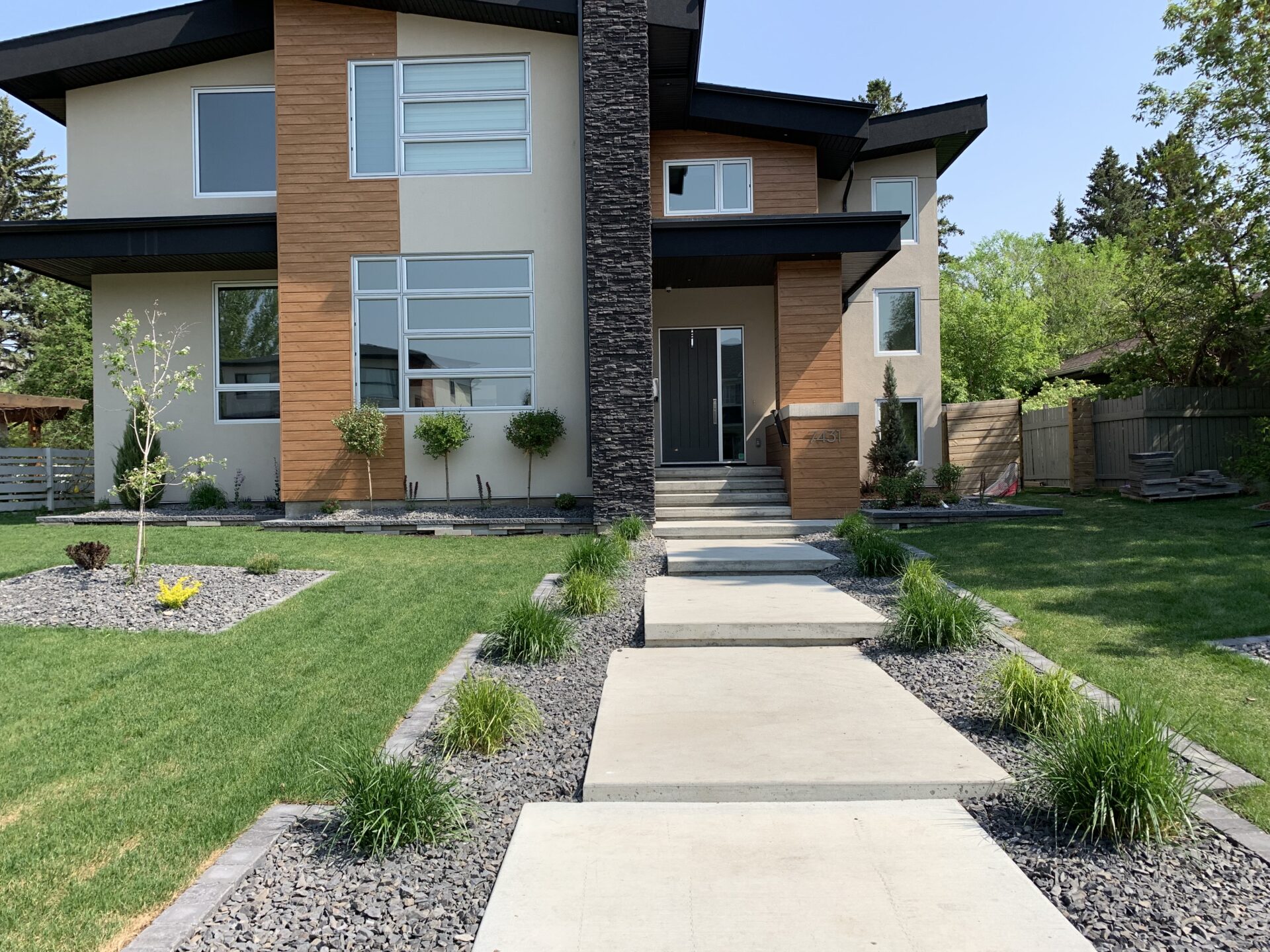Linear and geometric landscaping in Stony Plain
