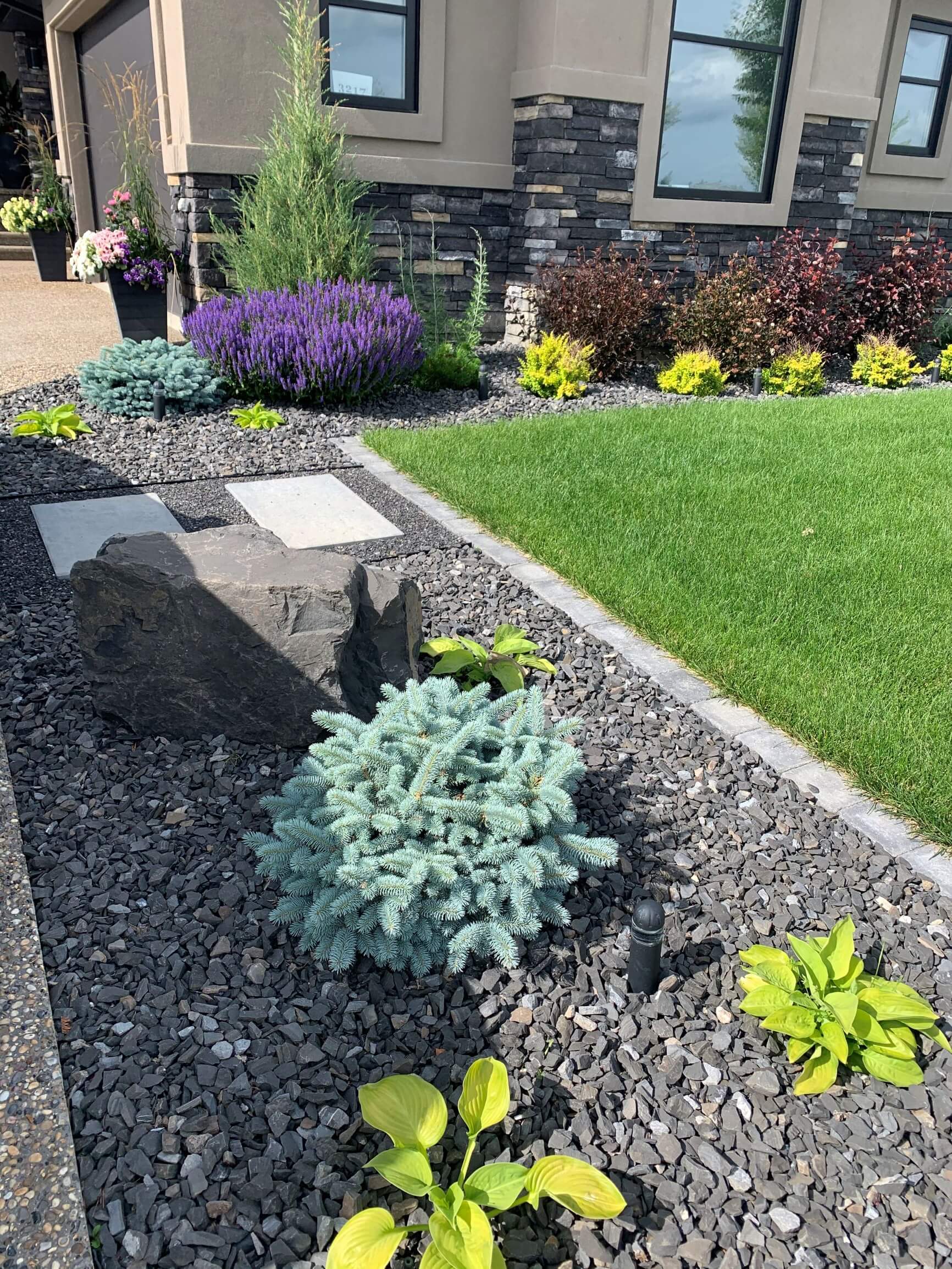 Stony Plain landscaping and plant bedding